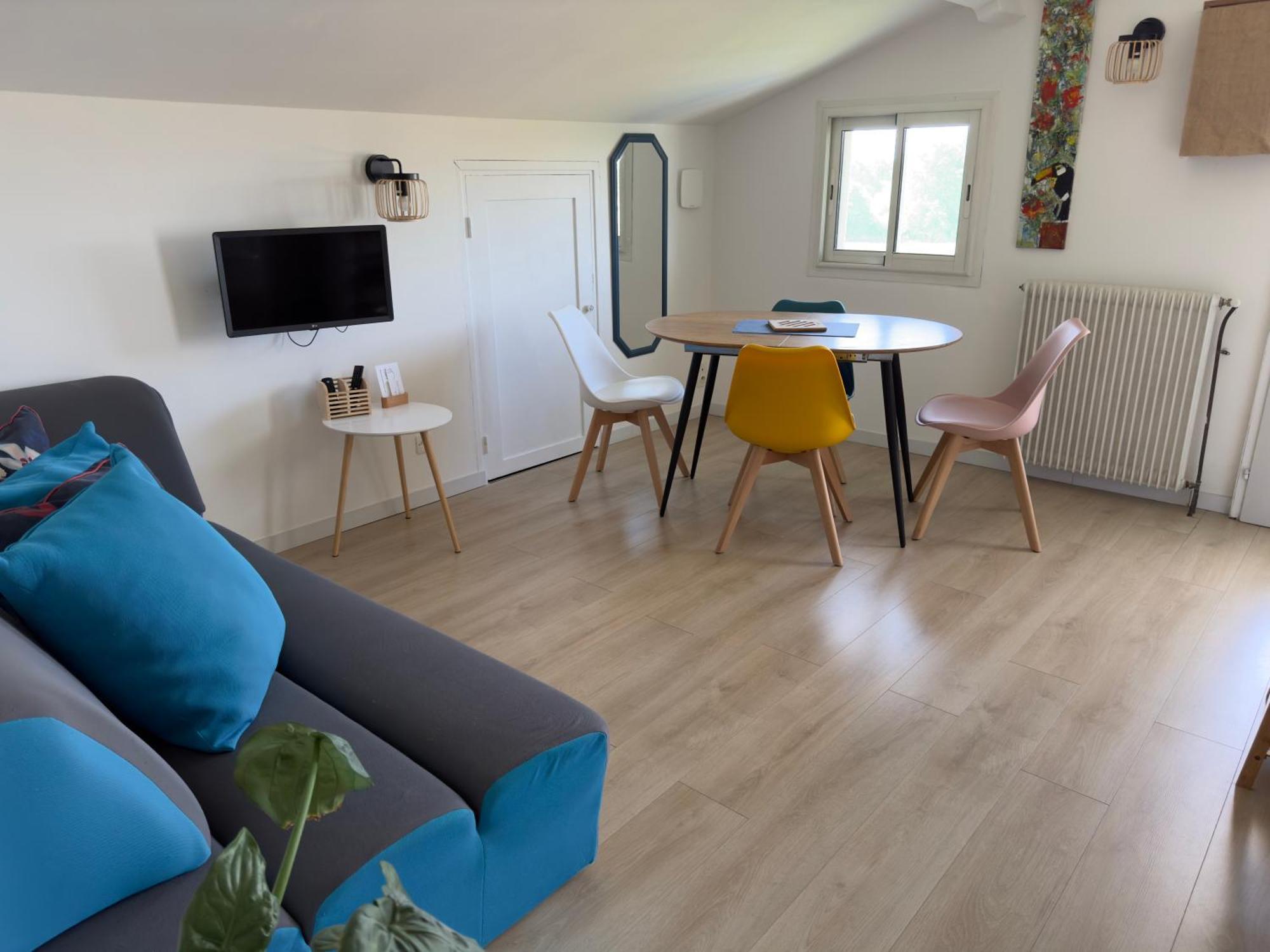 Maison Des Chenes 64 - Independant Apartment With Terrasse 布科 外观 照片