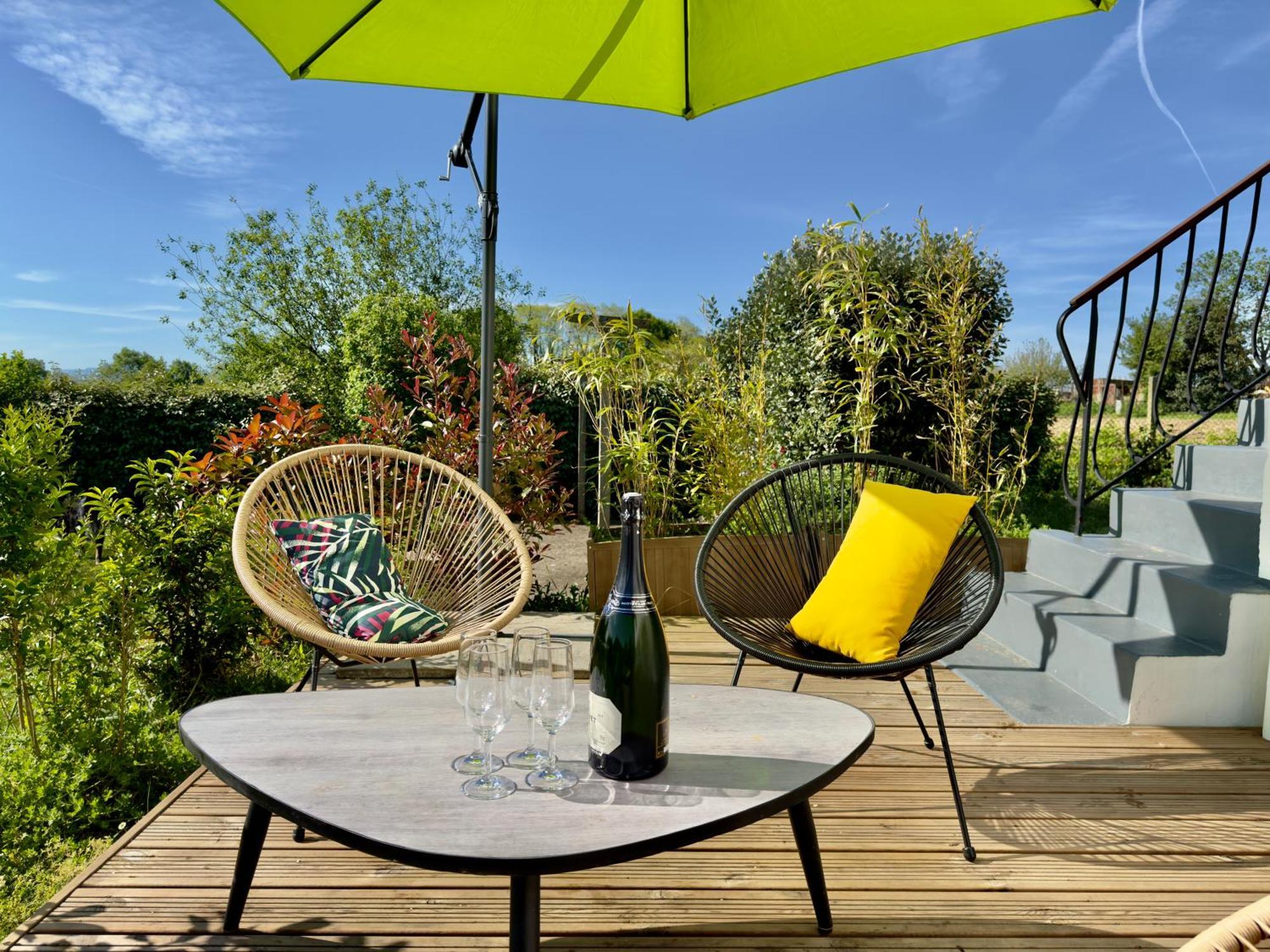 Maison Des Chenes 64 - Independant Apartment With Terrasse 布科 外观 照片
