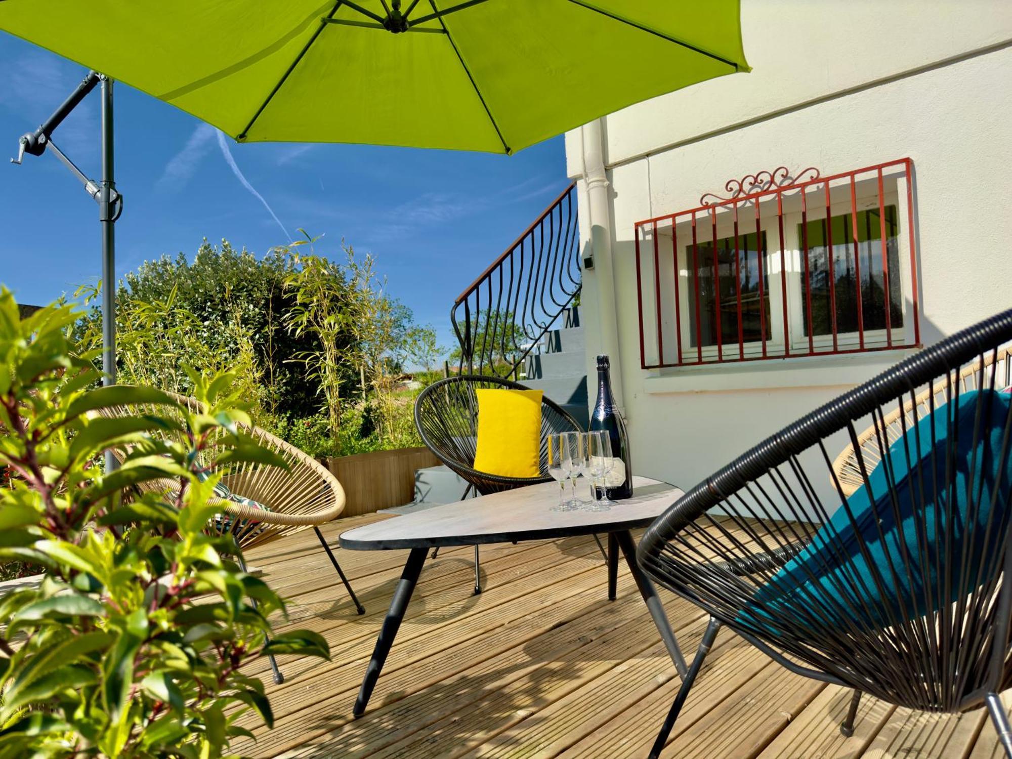 Maison Des Chenes 64 - Independant Apartment With Terrasse 布科 外观 照片