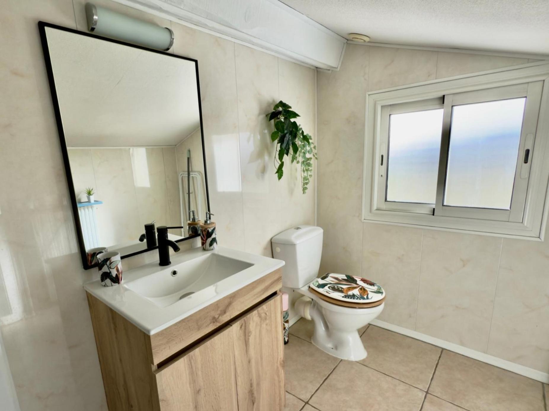 Maison Des Chenes 64 - Independant Apartment With Terrasse 布科 外观 照片